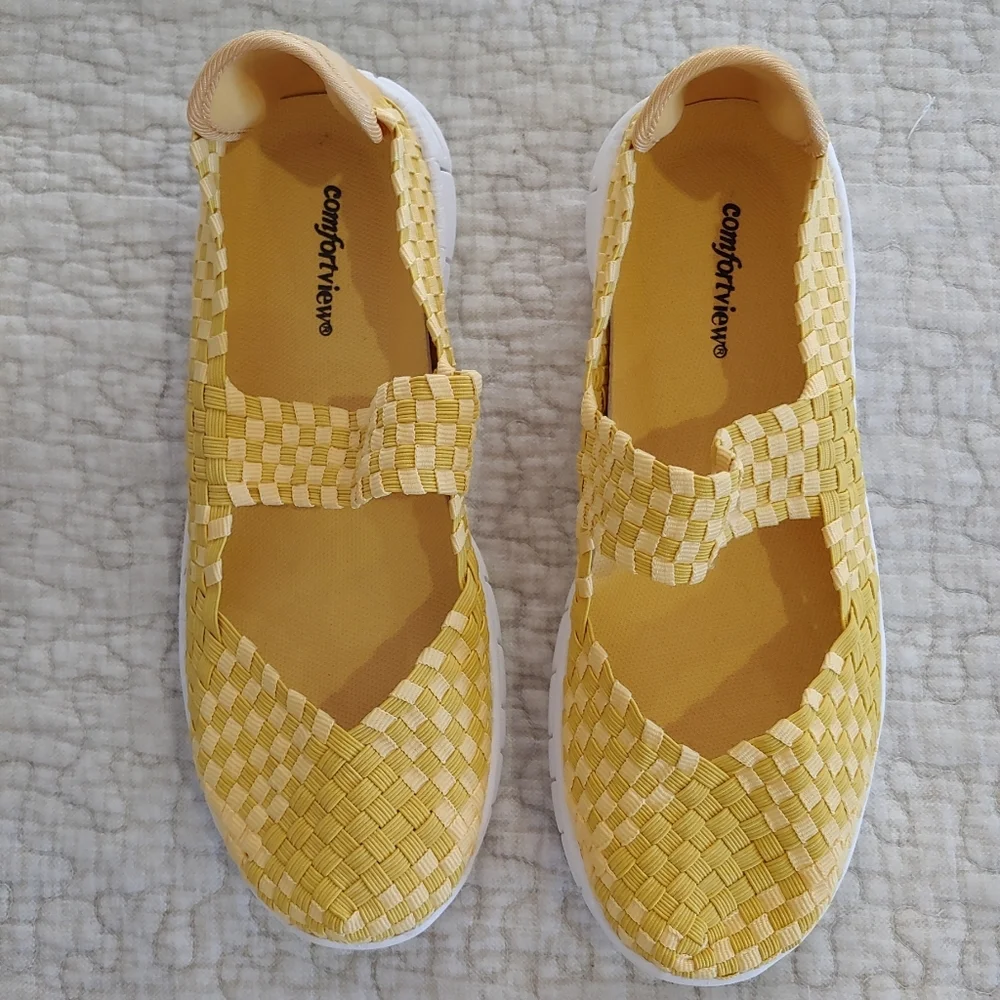 Comfort View Basket Weave Mary Jane, Size 7W, Yellow 🌻☀